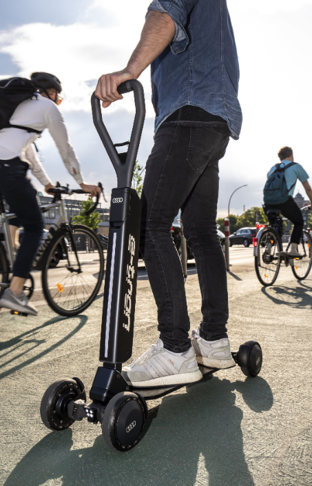 Audi e-tron Scooter електричний самокат