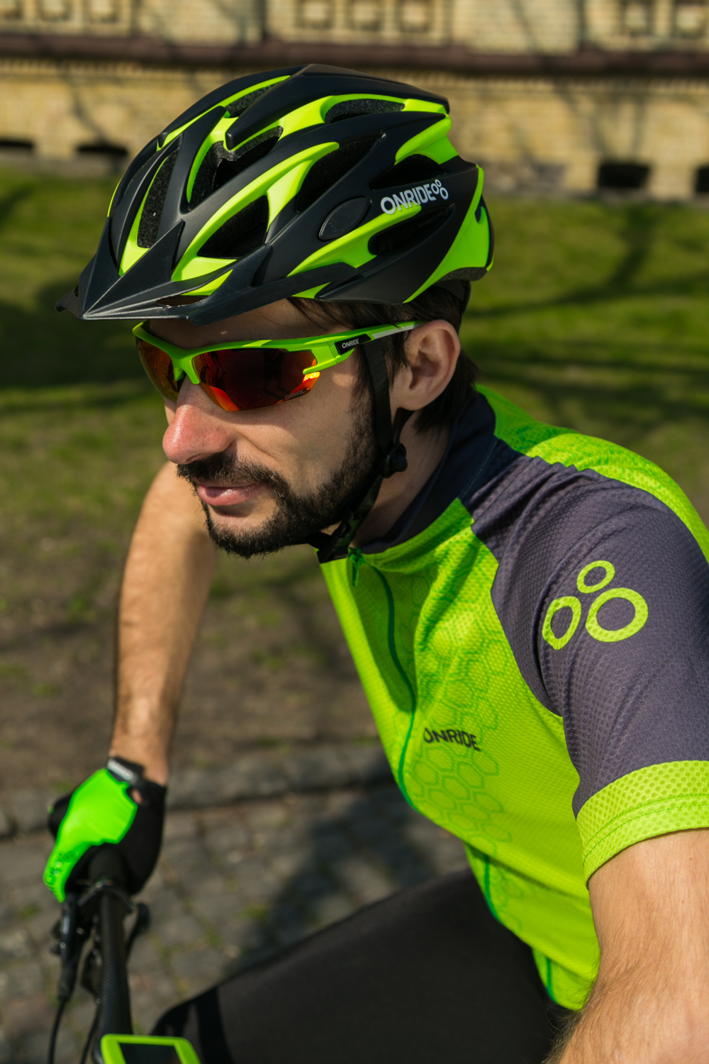 Велосипедний шолом Onride Cross